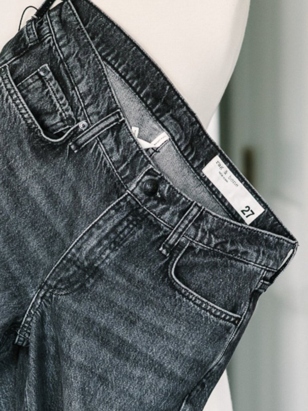 rag & bone Saige/Cam Relaxed Straight Jeans | Low Rise | Black Wash | Size 27 |